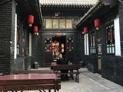 -德居源