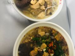 -文山荷鲜居(翠湖店)