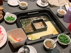 -巴奴毛肚火锅(二七万达店)