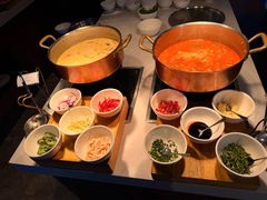 -锦厨国际自助餐厅 · 云端景观 (昆明索菲特大酒店)
