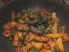 -江渔儿酸菜鱼(映月湖环宇城店)