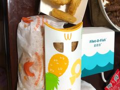 菠萝派-麦当劳(欧亚大观商都店)