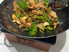 -费大厨辣椒炒肉(黄兴中心广场店)