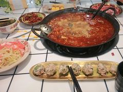 -扎起市井老火锅(乐山总店)