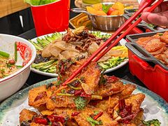 -红东阁东北菜烤肉酒馆(CROSS万象汇店)