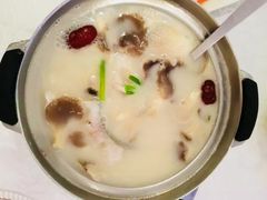 -亢龙太子酒轩(东湖店)