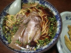 -老新隆牛肉锅贴(新街口店)