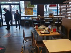 大堂-麦当劳(双榆树店)