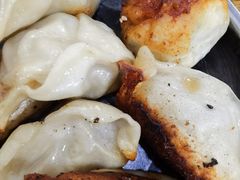 -黄阿姨锅贴大王(万航渡路店)