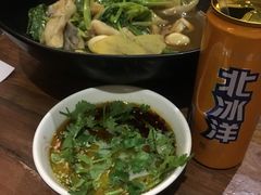 -万记麻辣烫国展总店