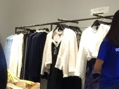 -URBAN REVIVO(大信新都汇店)