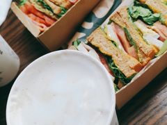 -星巴克(虹口运动loft店)