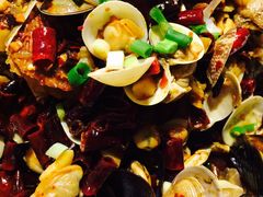 -赶海部落海鲜城(海阳路店)