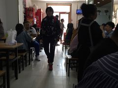 大堂-东财大盘鸡(黑石礁店)