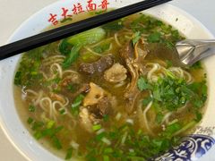 红烧牛肉面-吉林大学前卫南校区-湖畔餐厅