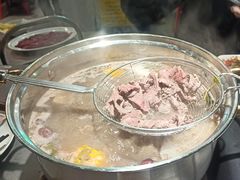 -金龙大四喜牛肉火锅