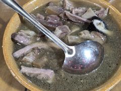 -汤锅大王(新平曹苏黄牛汤锅有限公司)