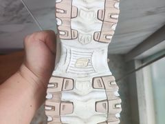 -UY优壹洗护·洗衣·洗鞋·奢侈品养护