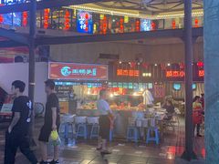 门面-八一好吃街·高品美食广场