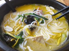 -桥香园过桥米线(国贸店)