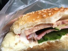 -华荣西饼屋(永护店)