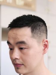 -摩登时代美发沙龙