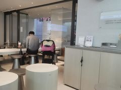 大堂-喜茶(中山利和新地店)