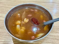 -白翔甜食店