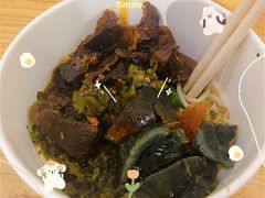烧椒皮蛋拌面-拌面小当家