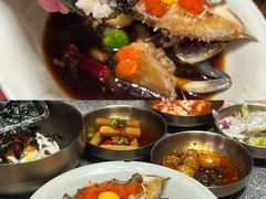 -草家酱蟹炭火烤肉店(珲春南路一店)
