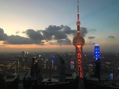 -FLAIR顶层餐厅酒吧(浦东丽思卡尔顿酒店)