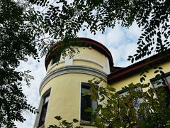 -荒岛书店(黄县路店)