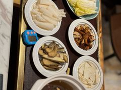 -云采云南菜(中山北路店)