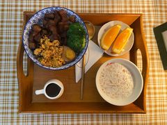 秘制招牌卤肉饭-荏苒