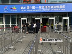 -桂林漓江大瀑布饭店