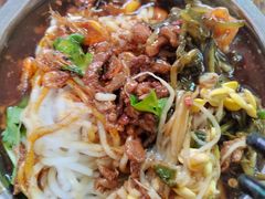 -灵山卢梅燕粉店