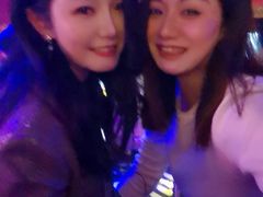 -温莎KTV(珠江路店)