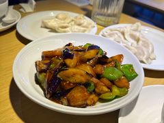-关东小磨东北菜(上海长风大悦城店)