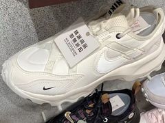 -NIKE(澳门威尼斯人店)