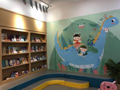 -戊辰亲子游泳俱乐部