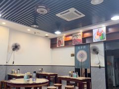-香辉食馆(新兴路店)