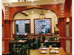 大堂-清真·玛丽亚新疆菜主题餐厅(浙江中路店)