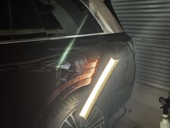 -鲨鱼皮汽车凹陷玻璃修复(静安店)