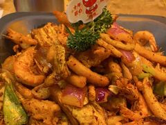 -炭舍干锅·烤鱼(扬名广场店)