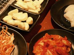 -肉甲韩国木炭烤肉(新壹街1店)