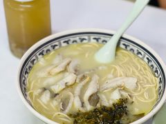 -明呈黄鱼面馆(斜土路店)