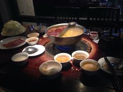 鸳鸯锅-鼎王麻辣锅(七贤店)