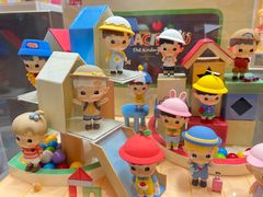 -泡泡玛特POPMART(国金街店)