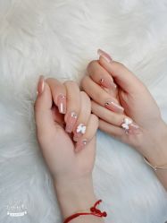 -董小姐日式美甲美睫·皮肤管理