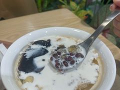 -满记甜品(优客百盛店)